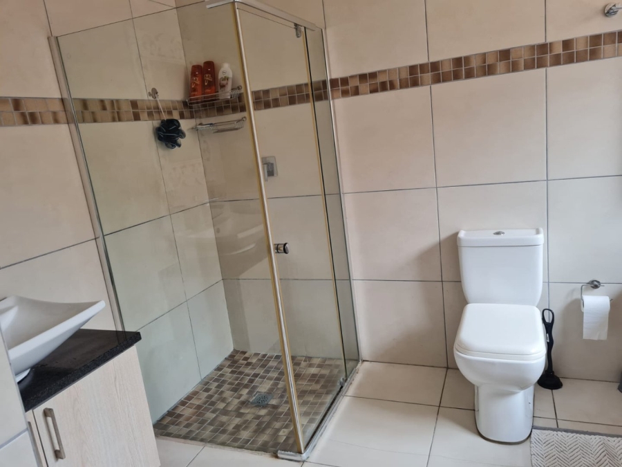 3 Bedroom Property for Sale in Pinelands Eastern Cape